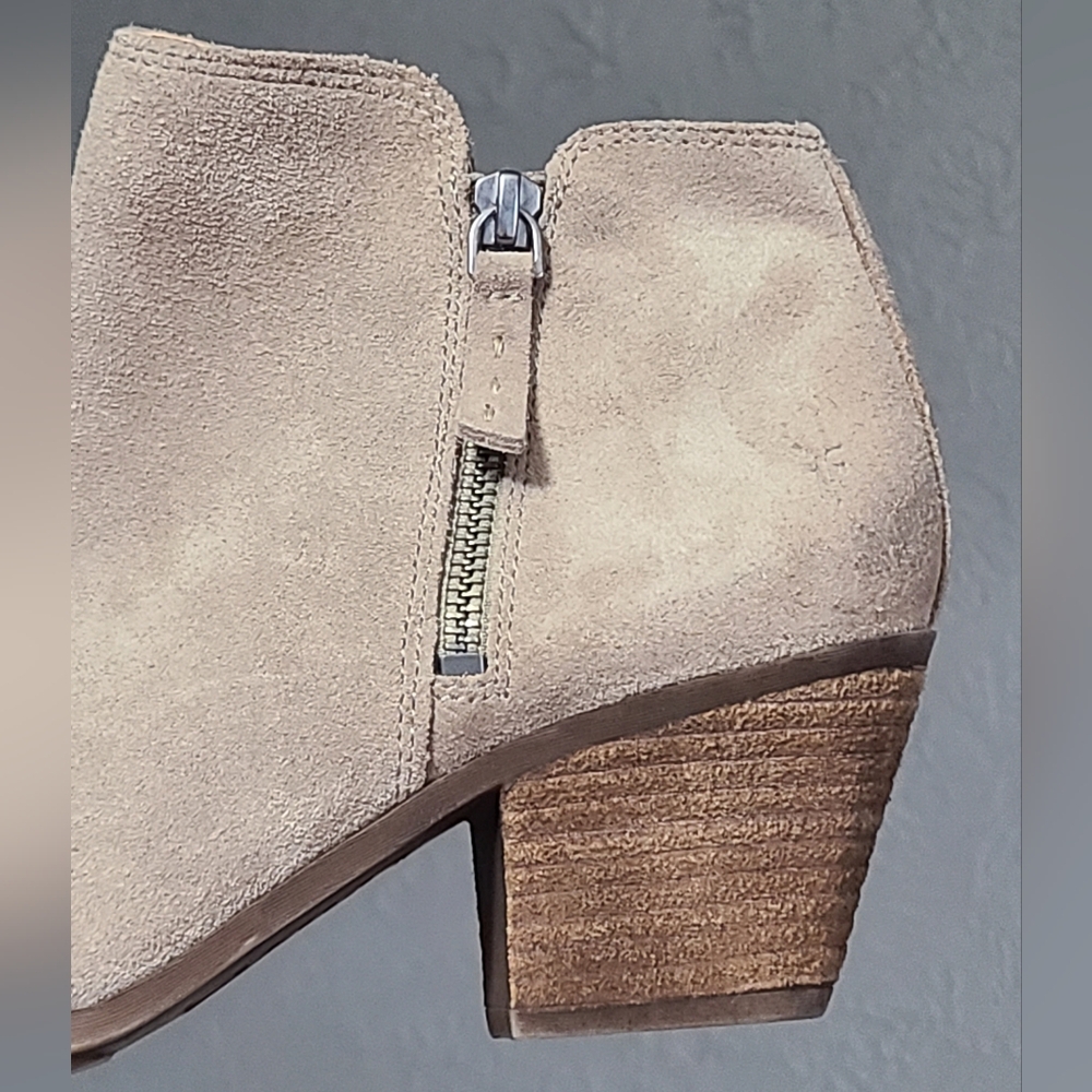 Frye Judith Double Zip Ankle Bootie  - 8.5 - Ash - NEW!!!!